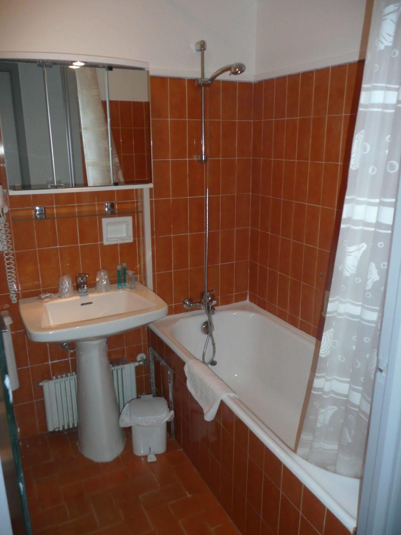 Hotel Jardin Croisette Канни Екстер'єр фото